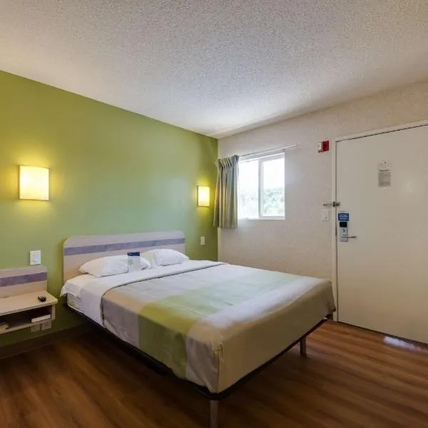 Motel 6-Statesville, NC, hôtel à Statesville