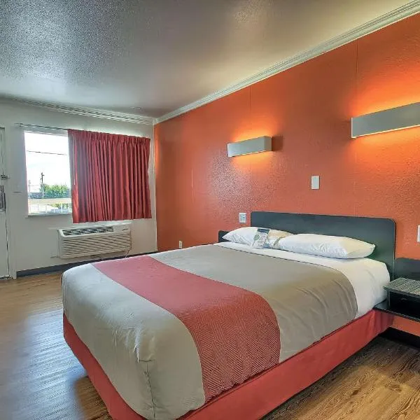 Motel 6-Lima, OH, hotel in Lima