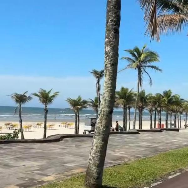 Apartment on the beach sea 2 rooms large living - Foto 2