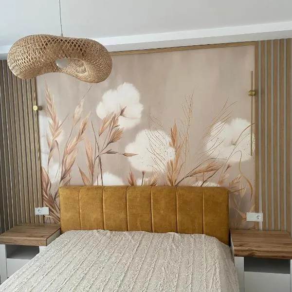 Central Nest, hotel di Tecuci