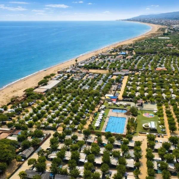 Camping Resort Els Pins, khách sạn ở Malgrat de Mar