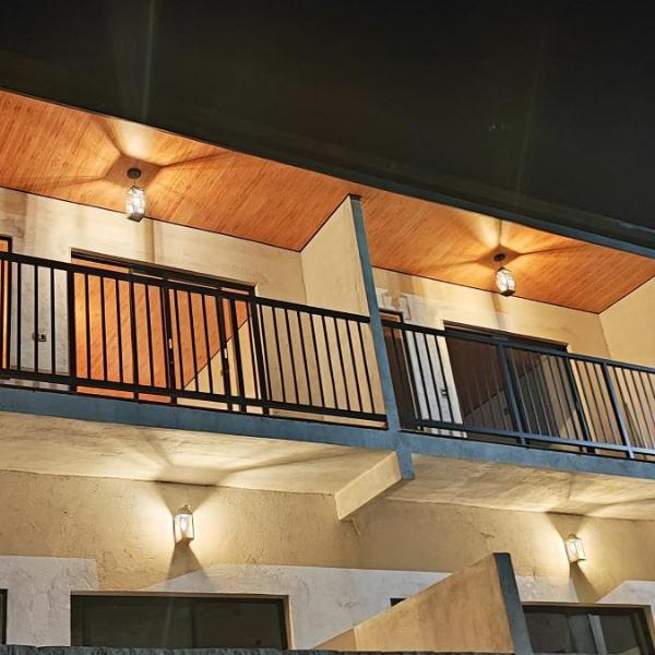 Apartamento para casal com vista para as montanhas