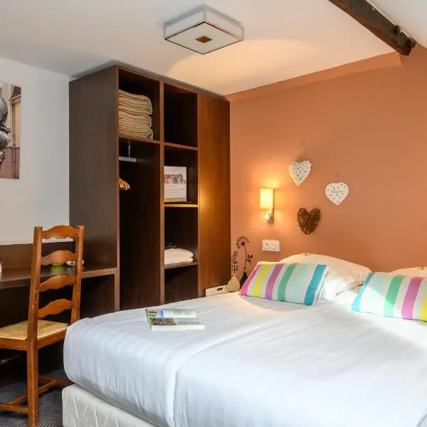 Hôtel le Saint Nicolas โรงแรมในรีควีร์