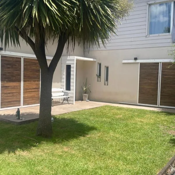 El Descanso Casa en Acantilados Mar del Plata, hotelli kohteessa Mar del Plata