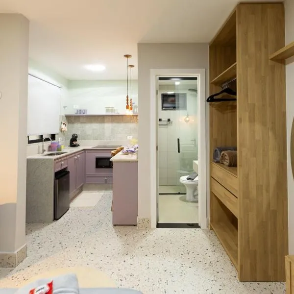 105-Apto Confortável com Ar Próximo à UEL, hotel v destinácii Londrina