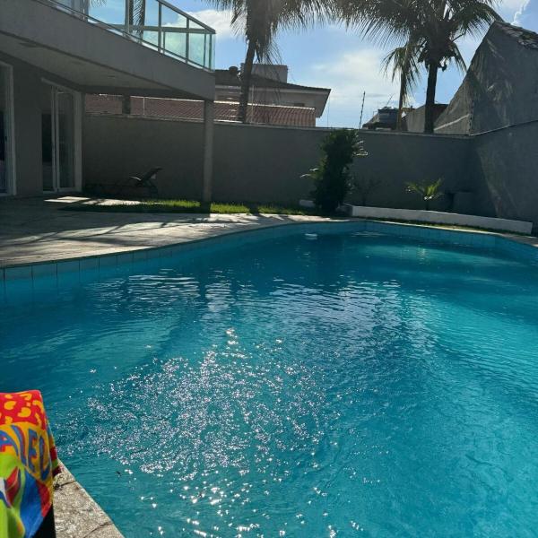 Close to the beach, 5 suites, 20 people or more, pool