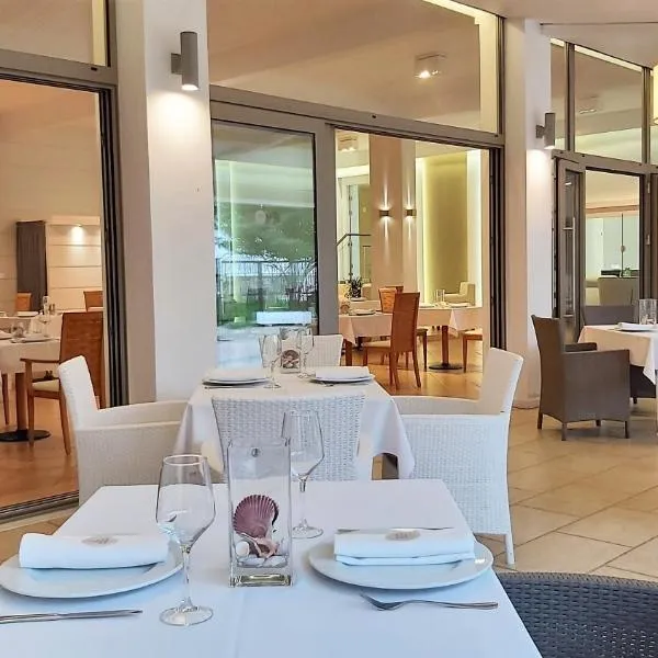 Akrogiali Exclusive Hotel (Adults Only), hotel a Polykhrono