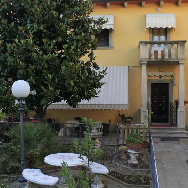 B&B Il Castello, hotel v destinaci Castiglion Fibocchi