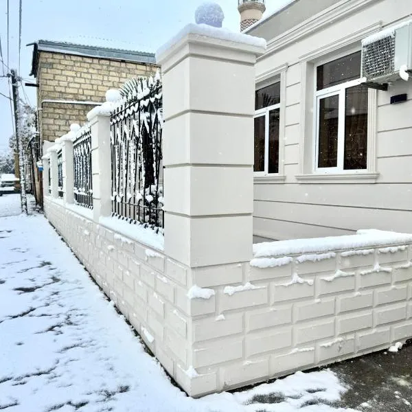 House in Quba, hotel em Quba