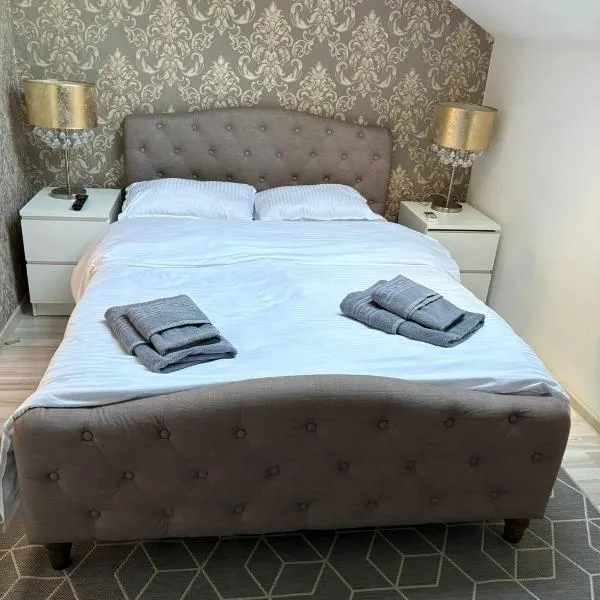 Taverna to Petrino, hotel v destinaci Craiova