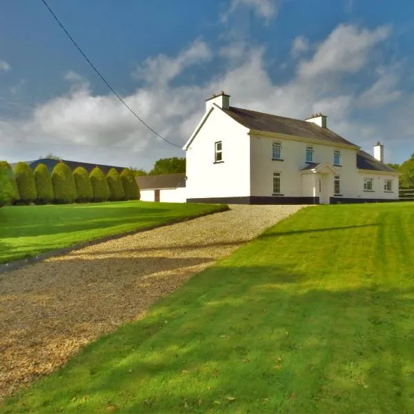 Belle View House Self Catering, hotel in Mohill