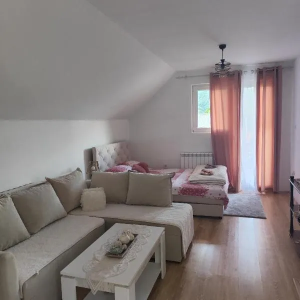 Holiday home BOŽUR โรงแรมในโคลาชิน