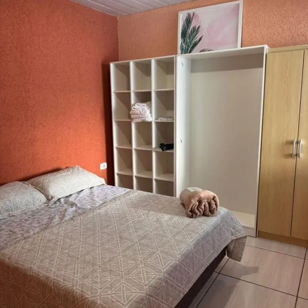 Casa em Piraquara PR - bairro jardim bela vista, Hotel in Piraquara