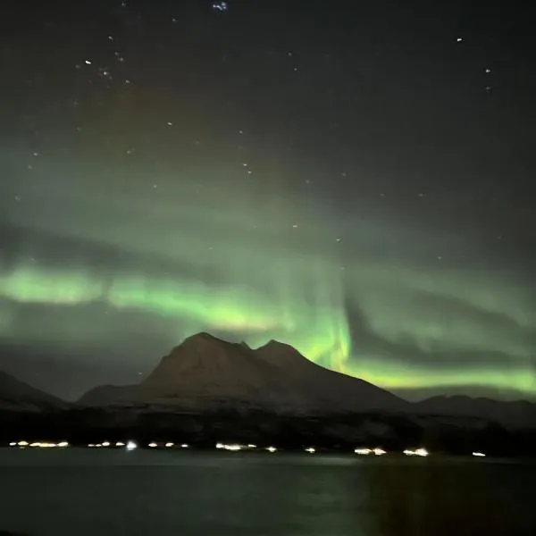 Trønderstua, hotel in Tromsø
