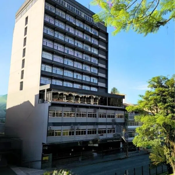 Hotel Franco Blumenau、ブルメナウのホテル