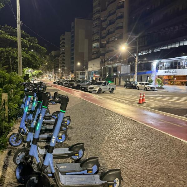 Apartamento em frente a praia Costa 1001 - Foto 2