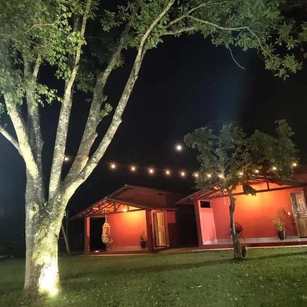 Tríade Chalé da Canastra 1 โรงแรมในSão Roque de Minas