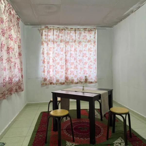 HOMESTAY NO.45，位于日得拉的酒店