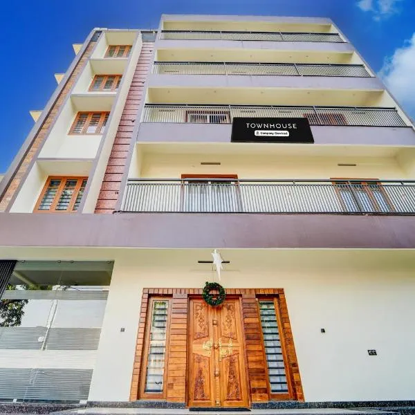 Viesnīca Super Townhouse Kalady Near Airport pilsētā Kočina