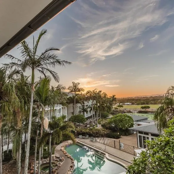 The Pool Resort Kingscliff - 1BR with Hinterland Views (5312) - Holiday Management Co., hotel a Kingscliff