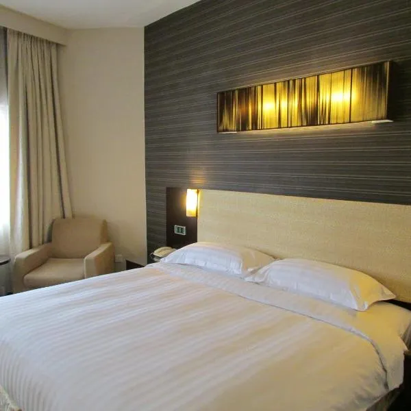 Viesnīca Hotel Royal Queens Singapūrā