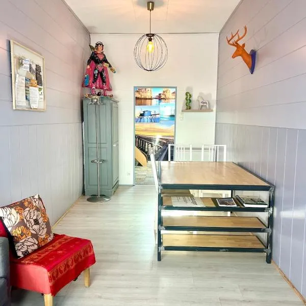 Mezzanines 50 m de la plage, hotel a Châtelaillon-Plage