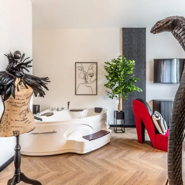 Luxury Suite - Tentazioni Nascoste – hotel w mieście Perugia