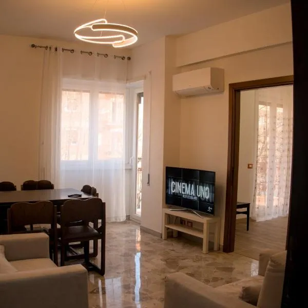 EUR Laurentina vacation home, hotel in Rome