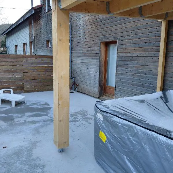 JACUZZI PRIVE Romann 1, hotel in Xonrupt-Longemer