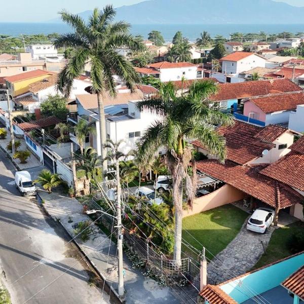 House in Caraguá 3 min walk to the beach Up to 8 People