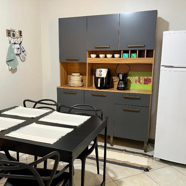 Apartamento 2 quartos c AR no centro a 650m da passarela do descobrimento - Foto 4