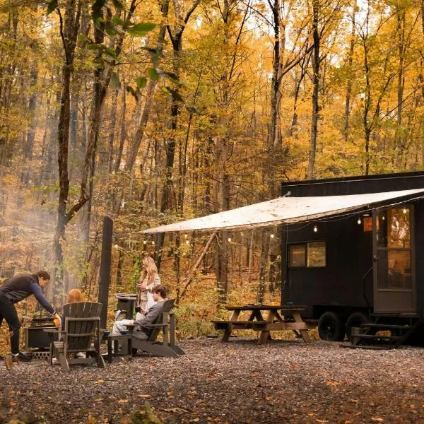 Postcard Cabins Machimoodus, Outdoor Collection by Marriott Bonvoy, hotel em Moodus