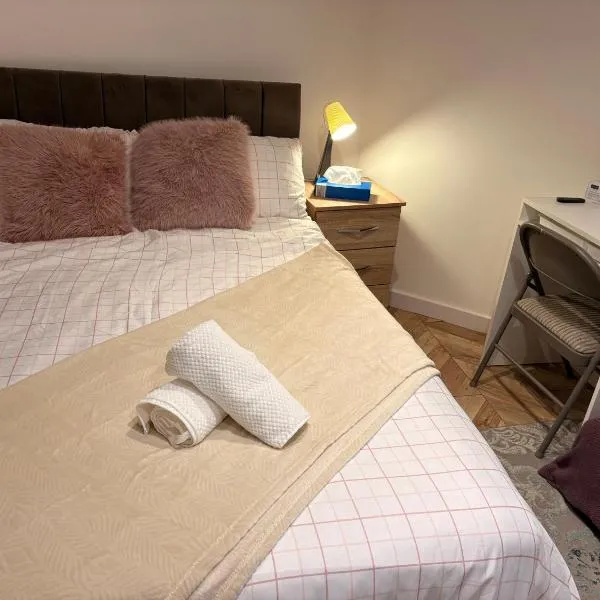 Cozy living in Great Barr Birmingham, hotel in Holly Lane