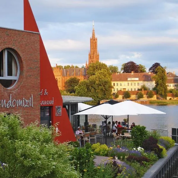 Rosendomizil, hotel v destinaci Malchow
