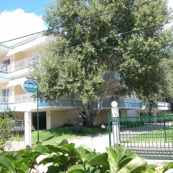 Hotel Nestor, hotel di Toroni