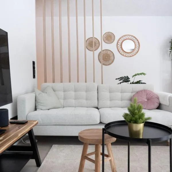 Haus Heidi & Apartments, готель у місті Герлос