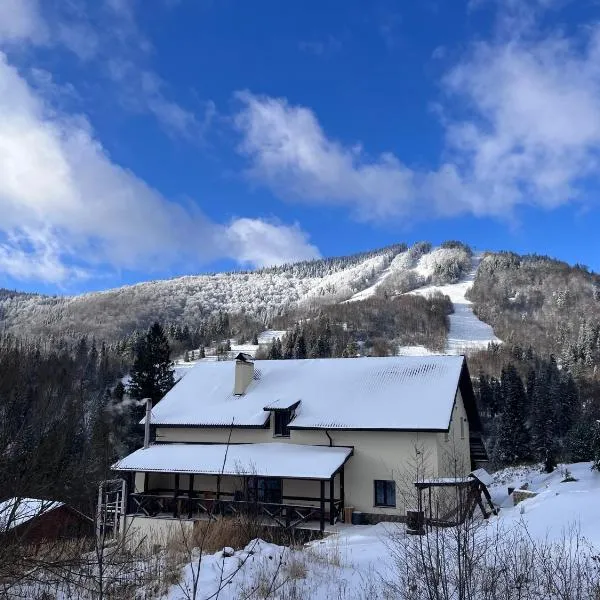 Hillside, hotel i Slavske