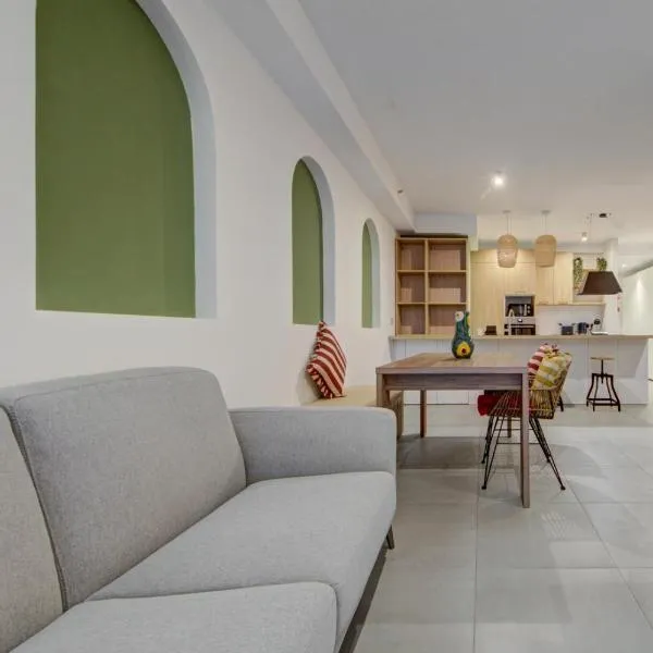 Beautiful 1BR studio with AC and WIFI in St Julians by 360 Estates、セントジュリアンズのホテル
