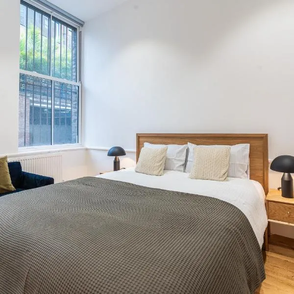 Farringdon Entire Building 4BR Sleeps 18, hotel en Londres