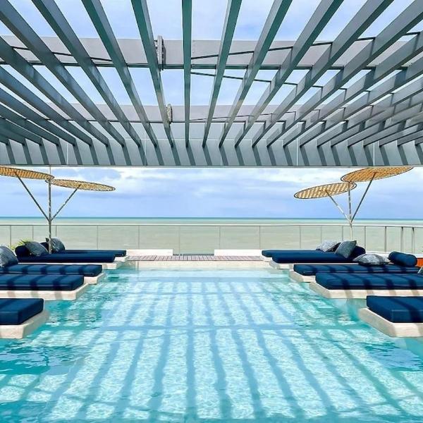 Setai Aquamaris Suites