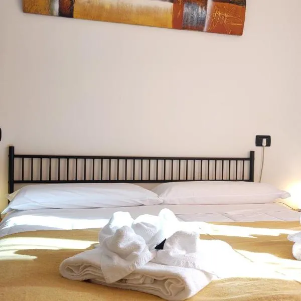 All'Ombra di Santa Chiara, 140mq, 3 camere, Idromassaggio - MyAssisiSuite, Assisi centro - Mówimy po polsku, hotel v destinácii Assisi