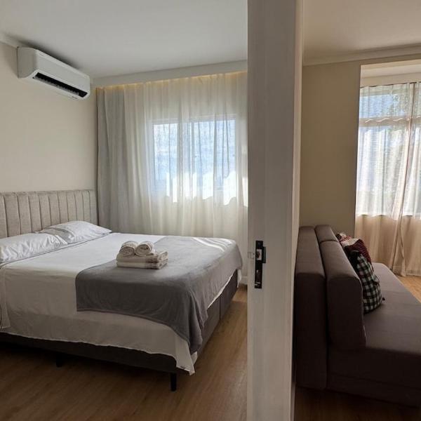 Apartamento silencioso no centro - cercado de verde - Foto 5