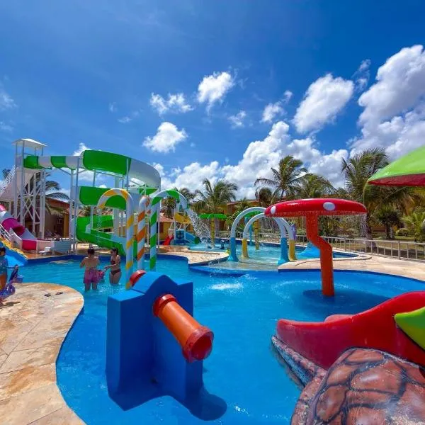 Jangadeiro Praia Hotel Resort - Parque Aquático e Pé na Areia, hotel in Aquiraz