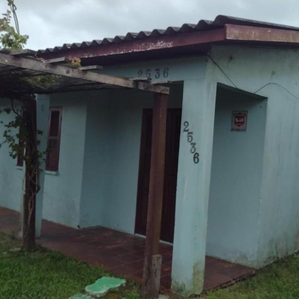 Casa no Centro de Cidreira - 450 metros da orla
