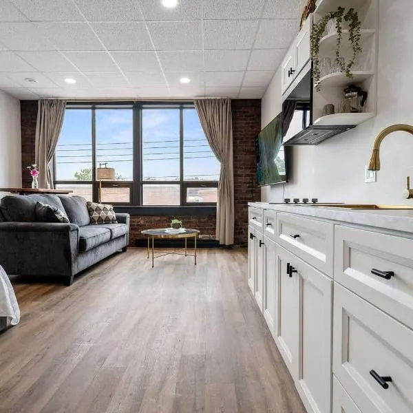 Golden Hour @TheMillRowsSuites, hotel v destinácii New Glasgow