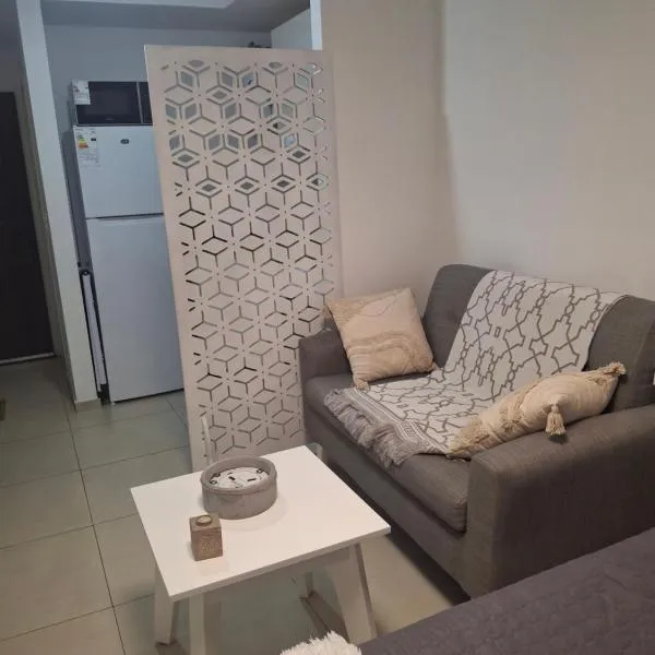 Excellent Monoambiente, готель у місті Santos Lugares