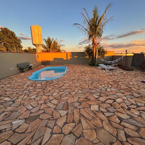 Casa de Brotas com Piscina