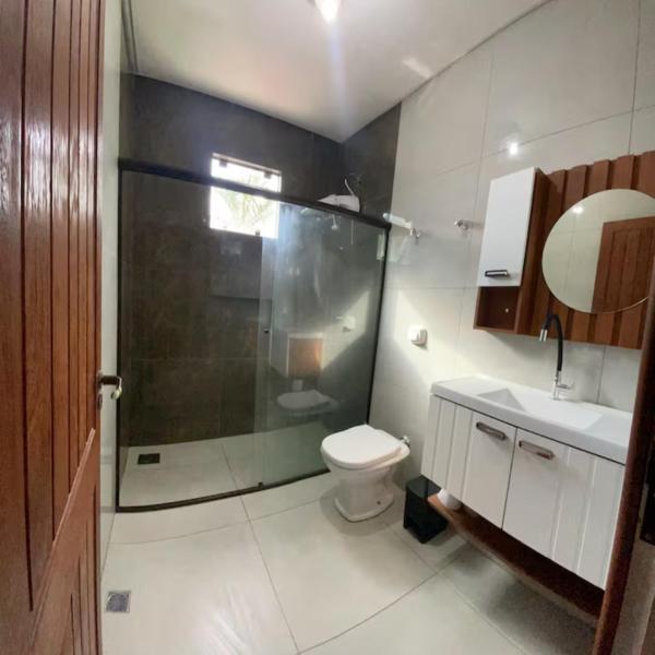 Casa com piscina próximo a praias e aeroporto - Foto 3