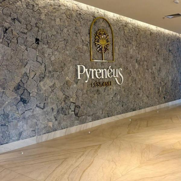 Pyrenéus Residence