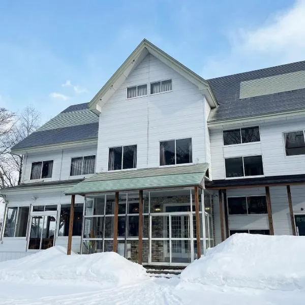 Kamoshika Lodge Hakuba, viešbutis mieste Minami Otari